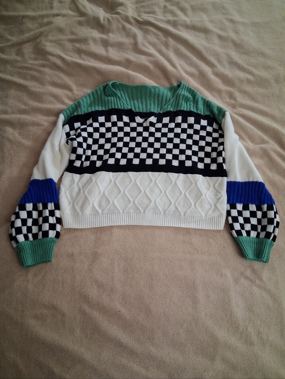 SHEIN Checkered Crewneck Sweater - Picture 1 of 4